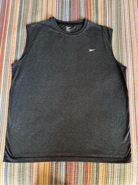 Gray Reebok Men’s 2XLT Sleeveless Performance Jersey Tech Muscle Tank workout